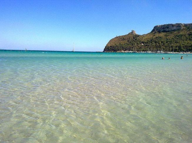 Appartamento Per 4 Persone Al Poetto Di Кальяри Экстерьер фото